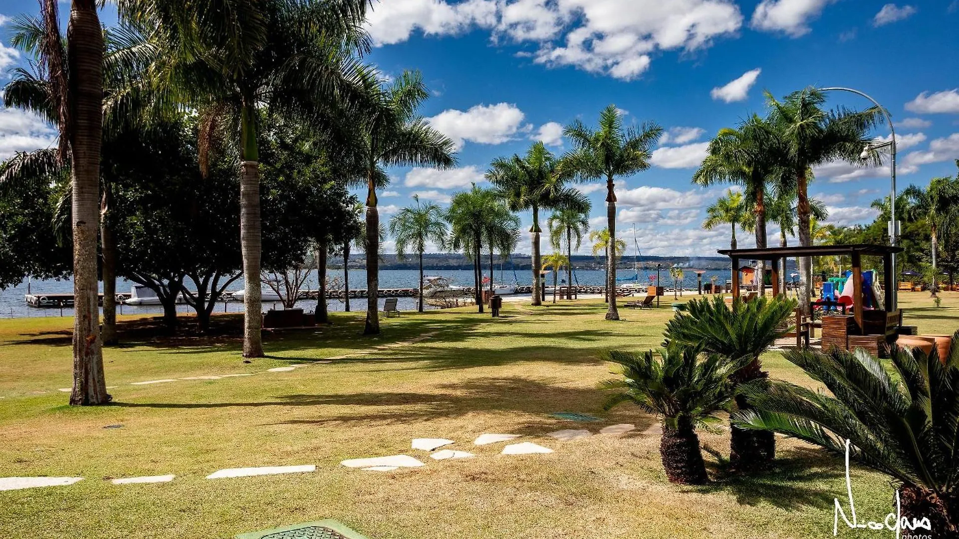 Life Resort Beira Lago Prox A Esplanada 브라질리아 브라질