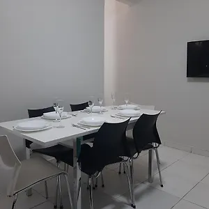 Apartamento Dois Quartos Perto Unb, Brasília